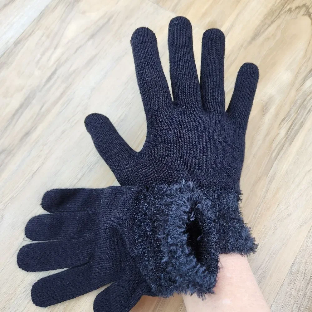 💛NWT Multicolored Soft Set of 5 Pairs of Gloves